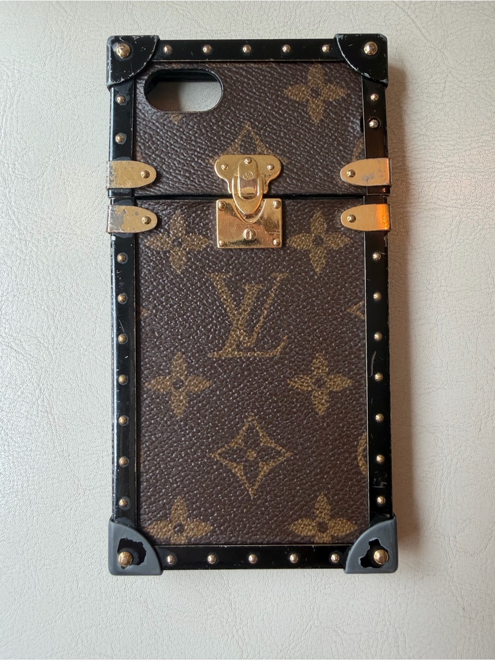 Louis Vuitton Brown Monogram Eye Trunk iPhone 7/8 Case Black Trim Gold Hardware